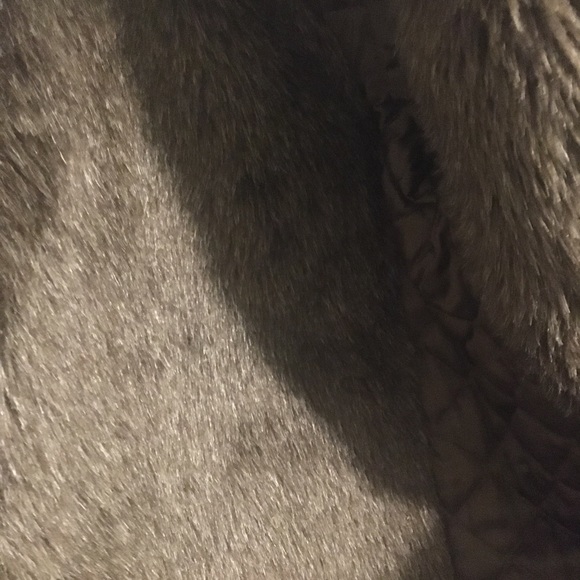 Vintage London Fog Faux Fur Lined Coat - Picture 7 of 11